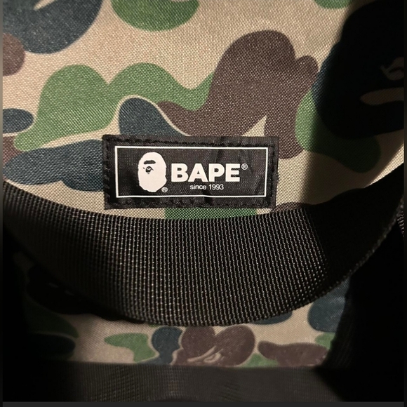 2022 Spring Exclusive Release BAPE large Duffle Bag Very High Quality - Picture 3 of 8